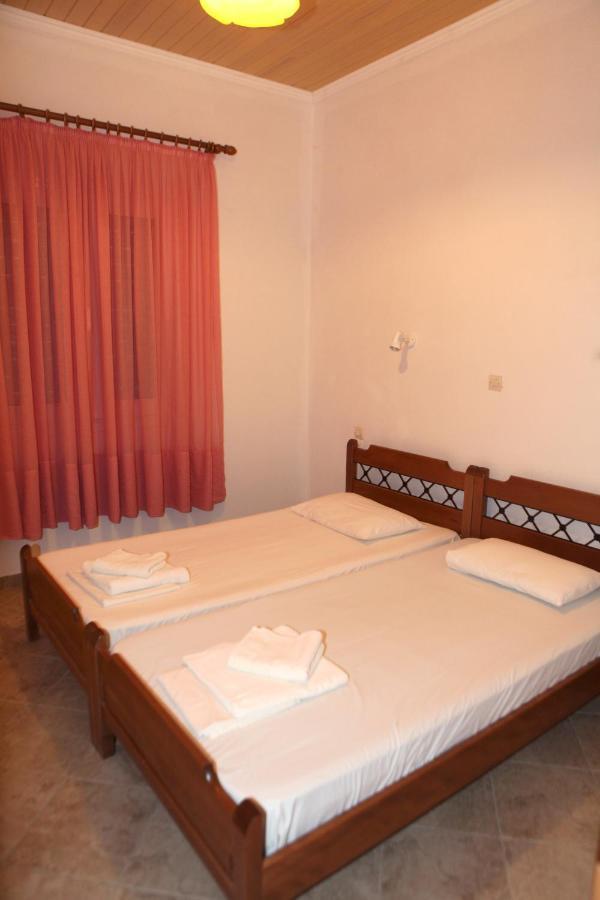 Splantza Apartments Ammoudia Buitenkant foto