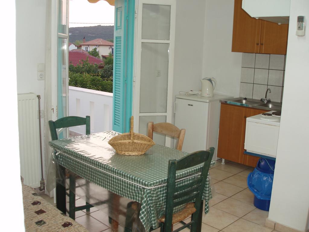 Splantza Apartments Ammoudia Buitenkant foto