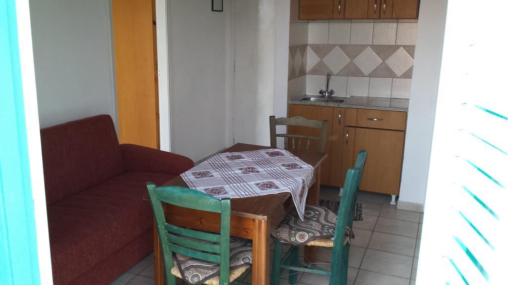 Splantza Apartments Ammoudia Buitenkant foto