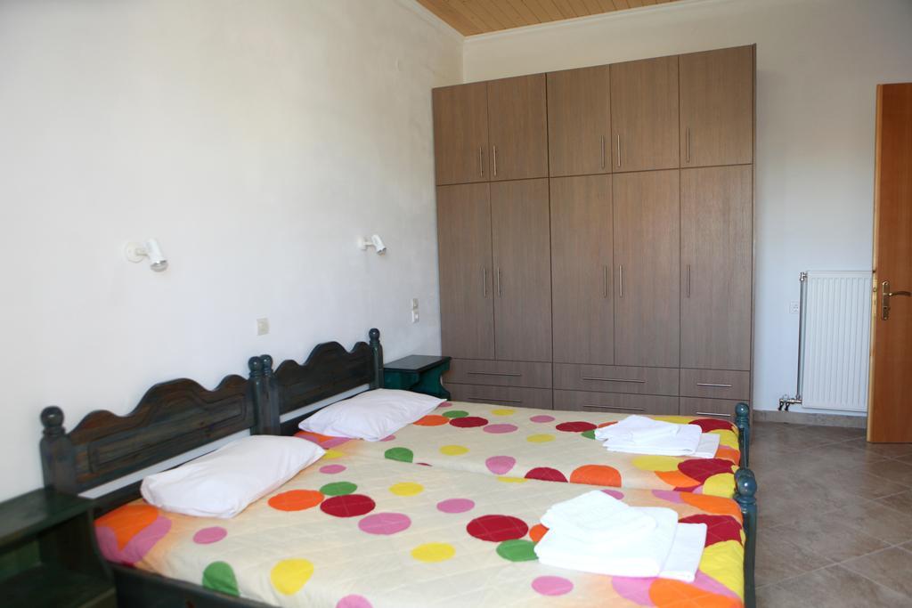 Splantza Apartments Ammoudia Buitenkant foto